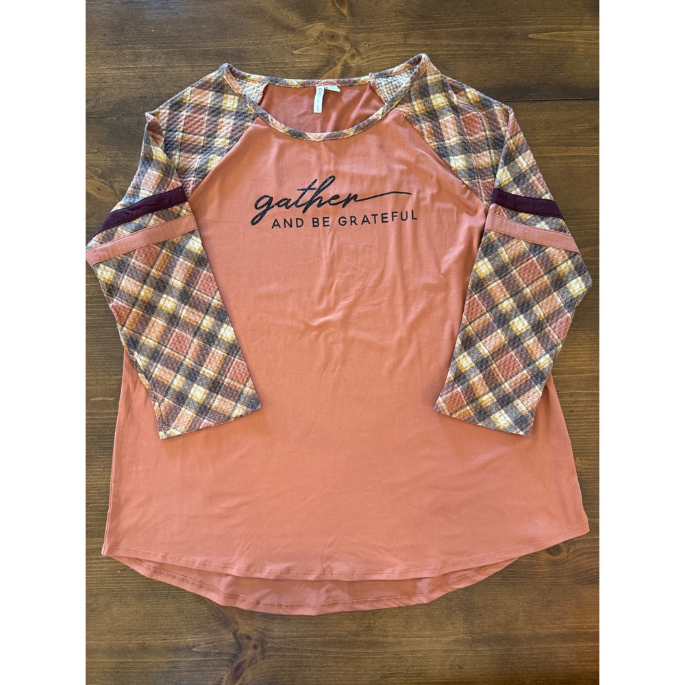 Cato Womens Plaid Raglan Top Gather and Be Grateful Graphic Tee Terracotta Large